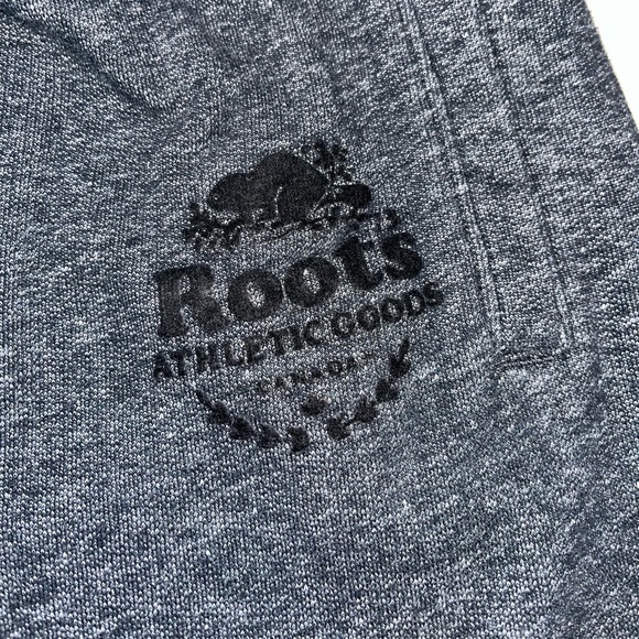 size small roots sweatpants in good condition - Picture 3 of 5